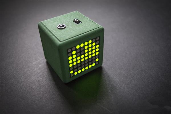 又是一篇3D打印免費教程 新手如何3D打印電子寵物Adafriend